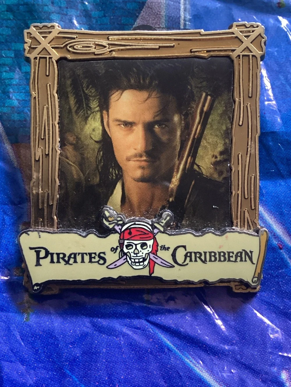 Pirates of the Caribbean Framed Enamel Pin - Brown/Gold